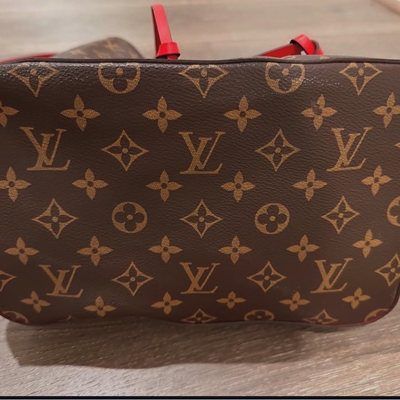 Louis Vuitton Brown and Red Women\'s Bag